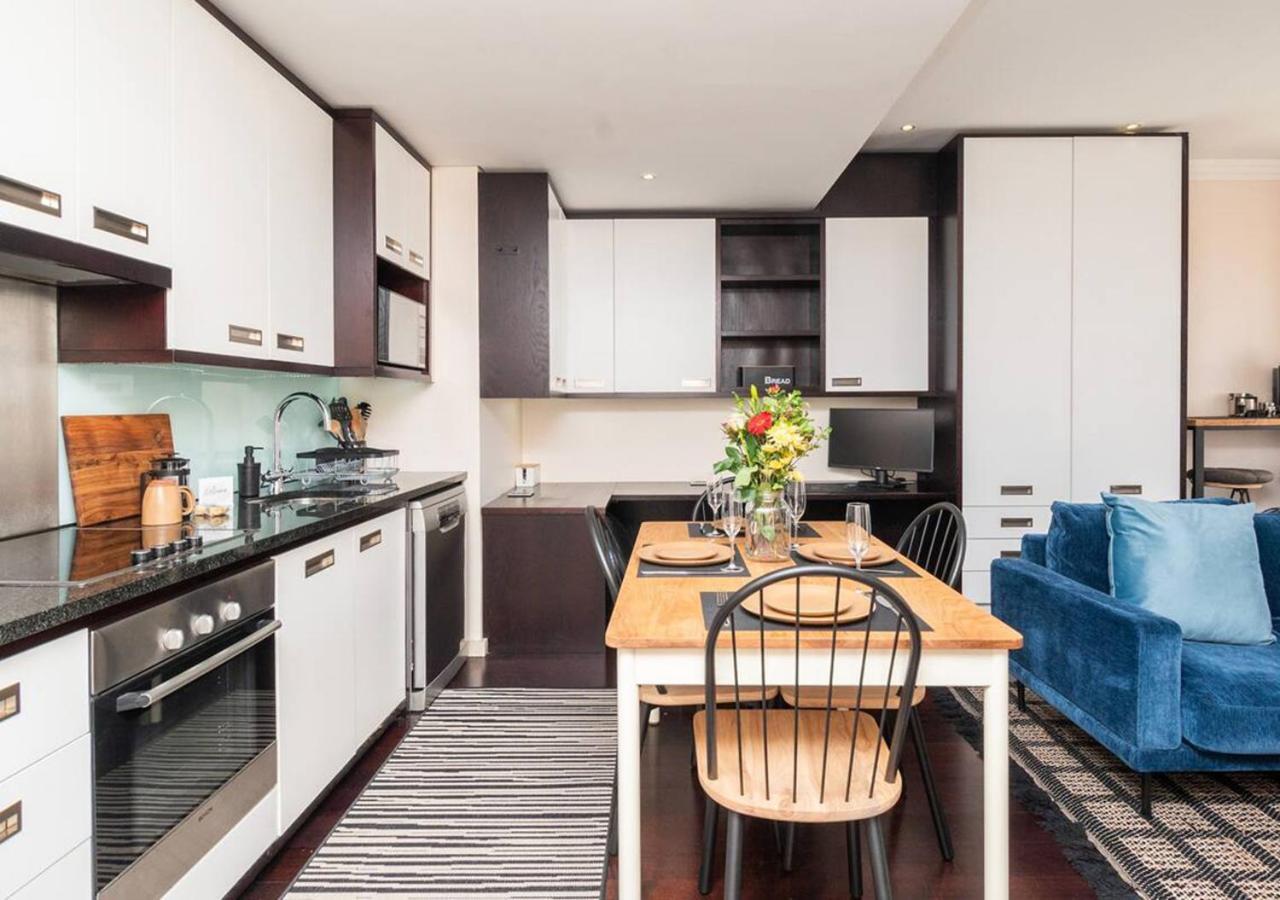 Mandela Rhodes Place In Apartment Kapstadt